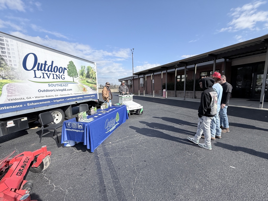 Lowndes Middle School would like to extend a sincere thank you to the local professionals and community members who participated in our annual Career Fair.