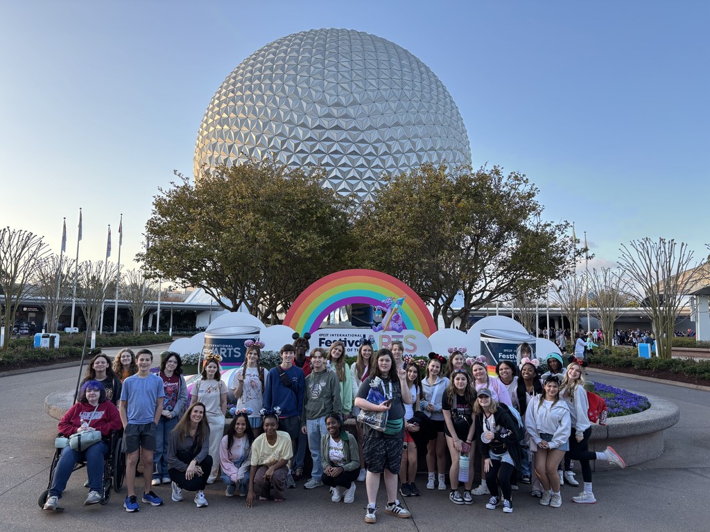 Group picture at Epcot