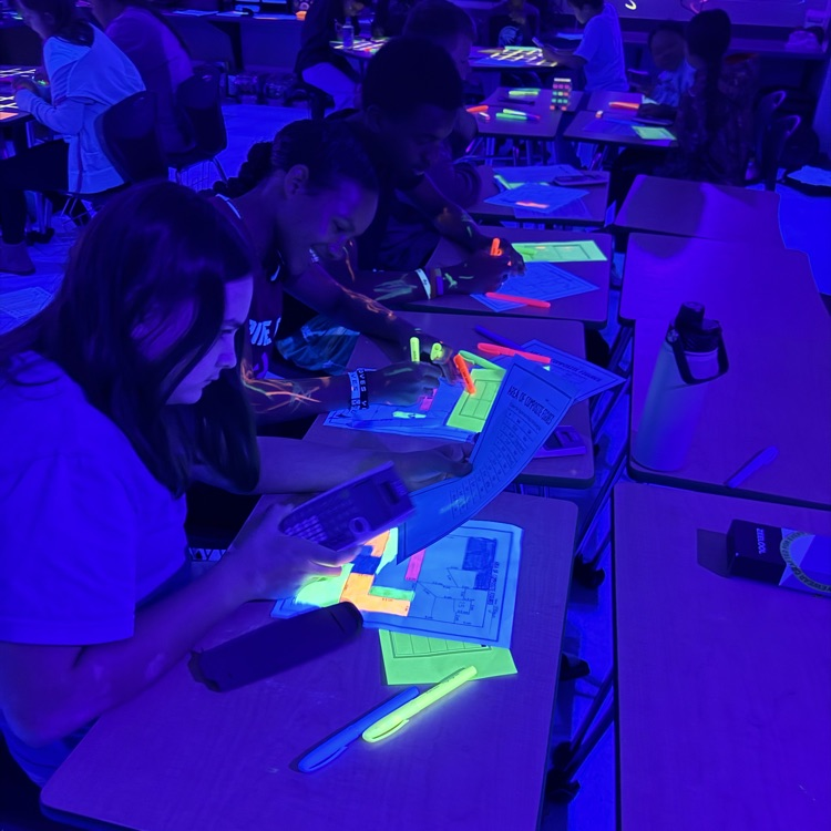 math glow games 