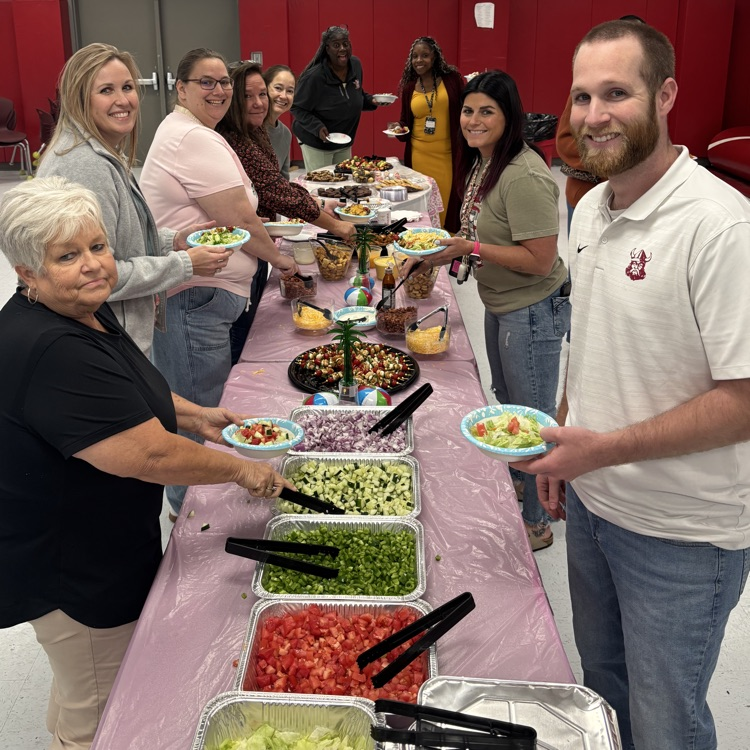 teachers getting salad