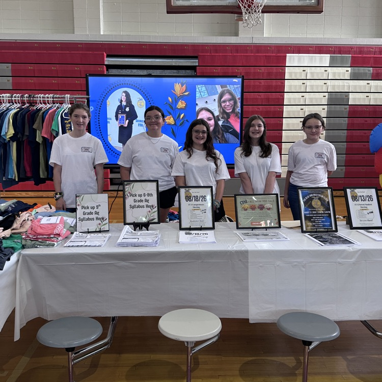 FFA students 