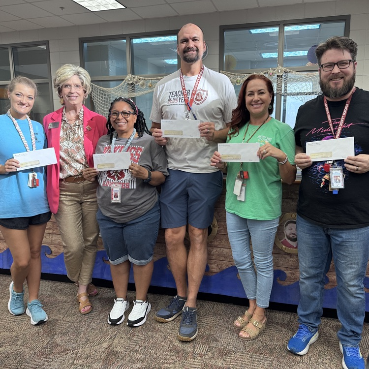 Mrs. McCall and LEIF grant recipients 