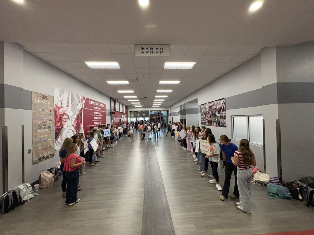 Welcome Wednesday participants lining the hallway