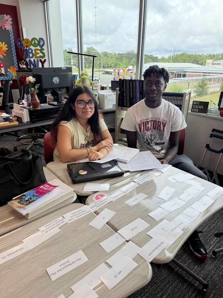 students working together on citations