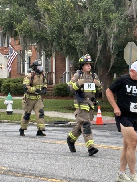 Firemen walking 