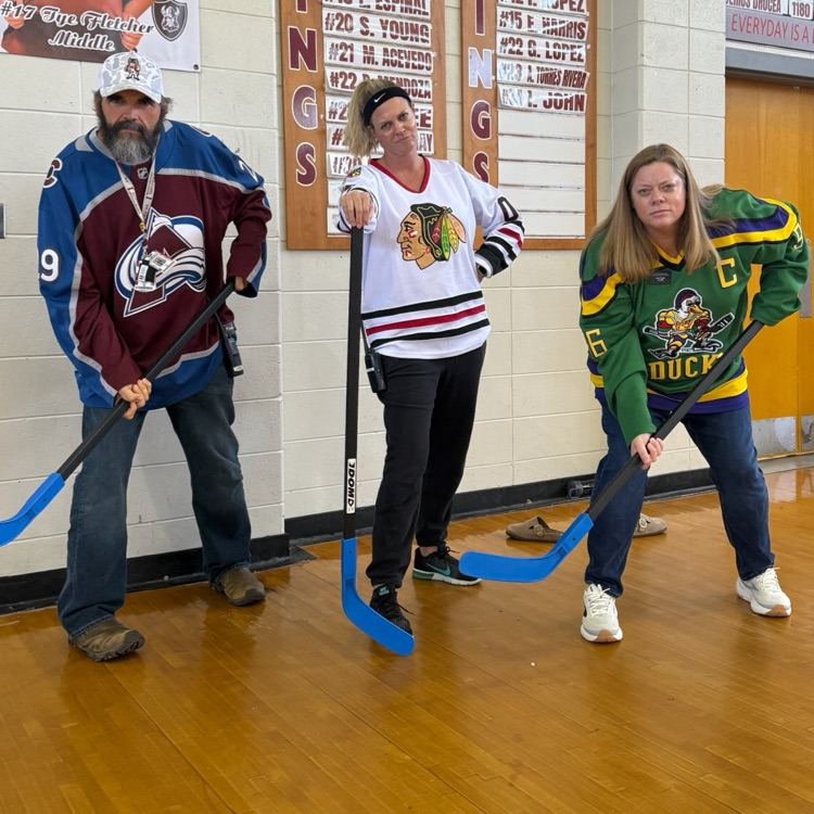 homecoming dress up - athletes 