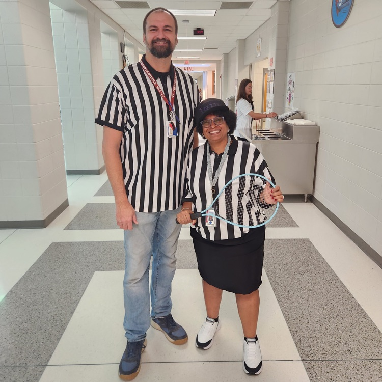 homecoming dress up - athletes 