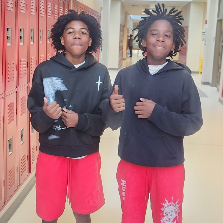 2 player Thursday twins 