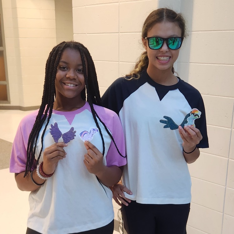 2 player Thursday twins 