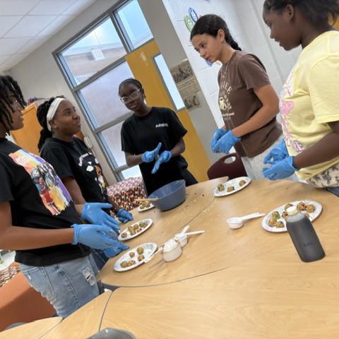 students cooking 