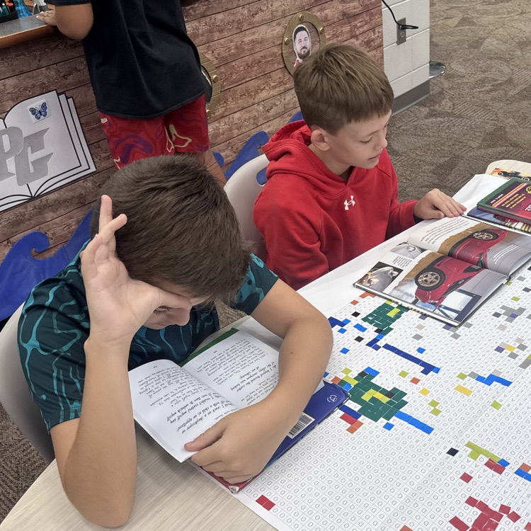 students reading 