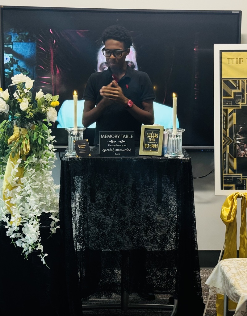 Student delivering an eulogy at the Gatsby celebration