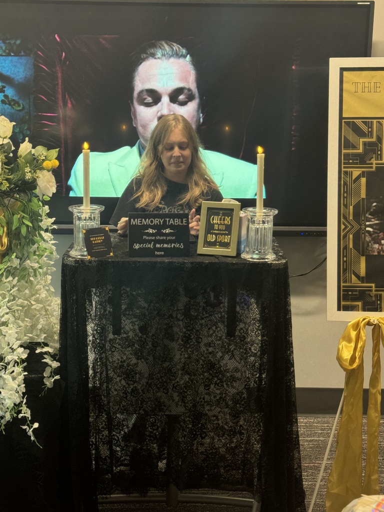 Student delivering an eulogy at the Gatsby celebration