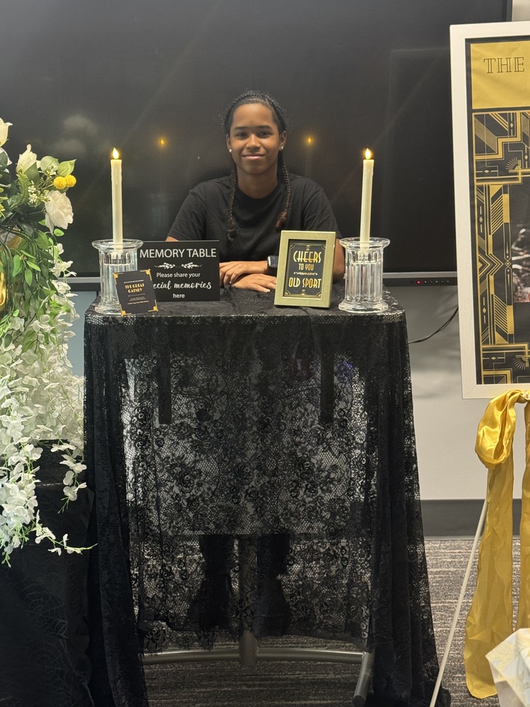 Student ready to give an eulogy for Gatsby