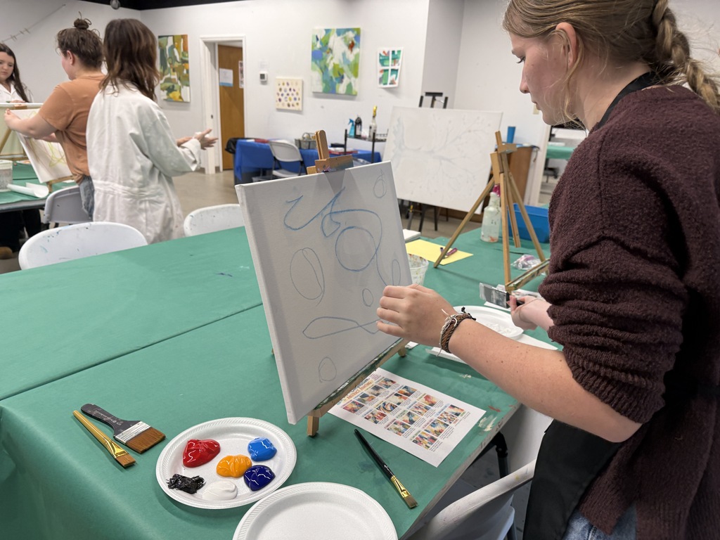 Student strting her painting
