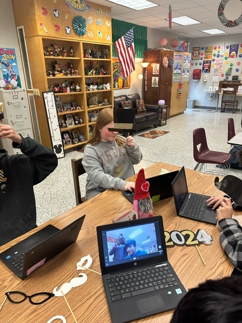 Students celebrating New Years