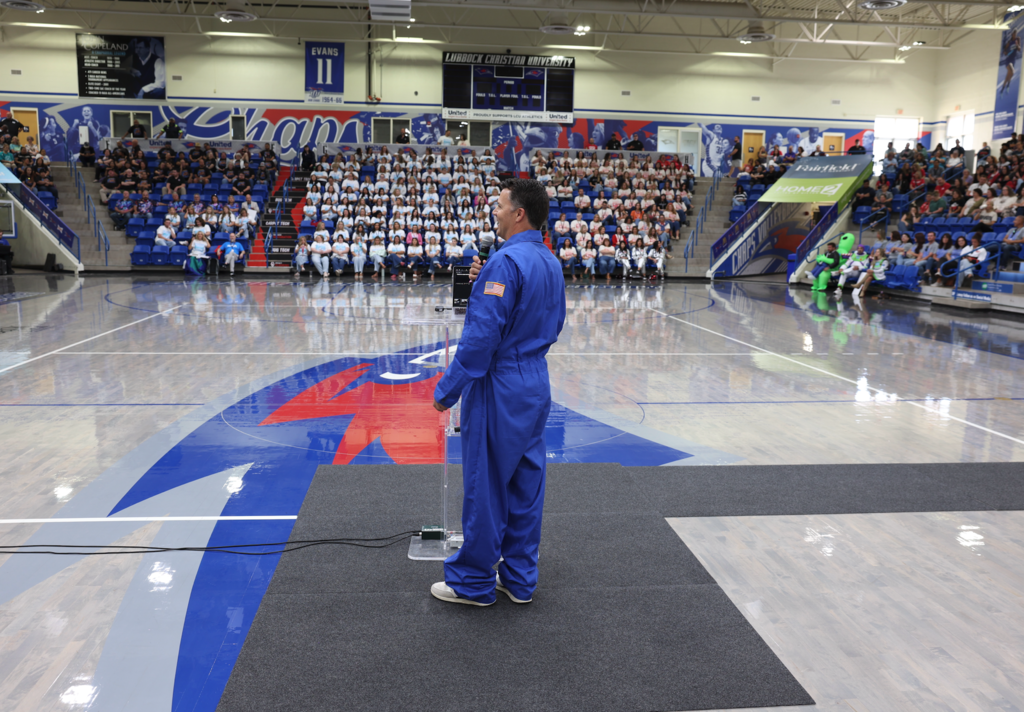 Convocation Helpers