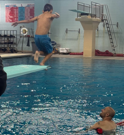 3rd grader diving