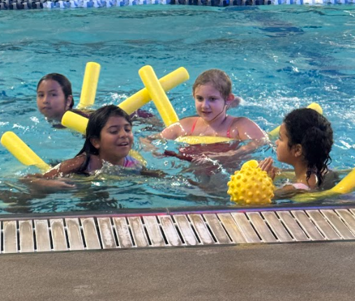 3rd graders at the pool