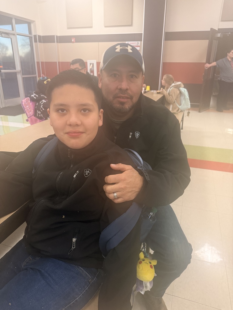 Dad and child at all Pro Dad meeting