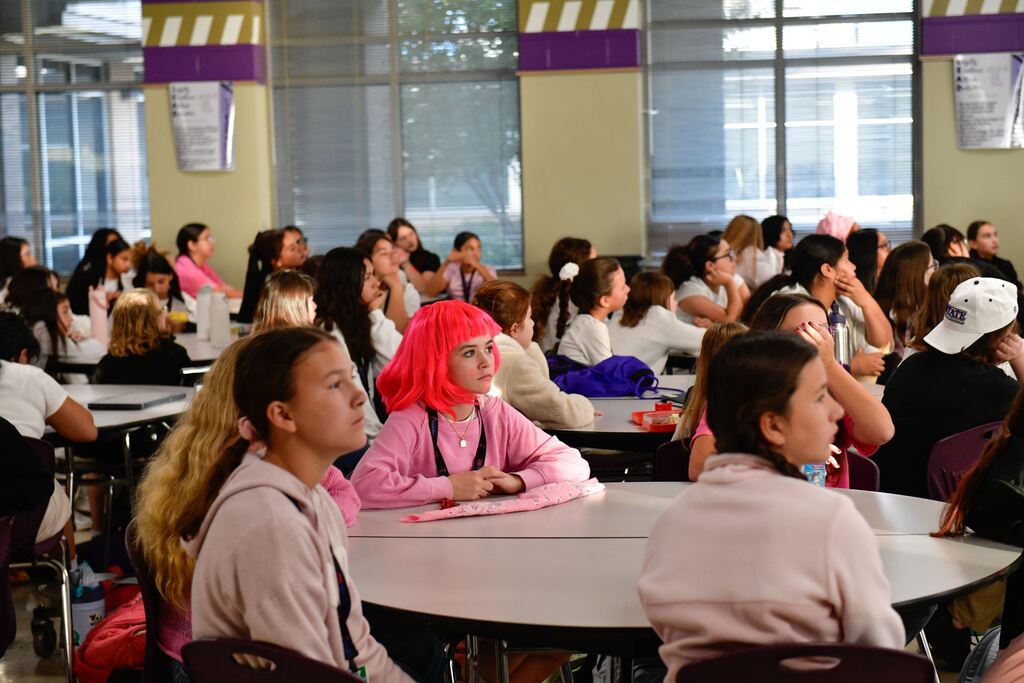 PAY IT FORWARD: MAKING A DIFFERENCE, ONE BLANKET AT A TIME! A huge thank you to Complex Community Federal Credit Union, one of our valued community partners, for visiting Margaret Talkington School for Young Women Leaders and leading our students in an incredible Pay It Forward activity! Our 6th and 7th grade Lady Warriors worked together to make blankets that will be donated to children in foster care. Through this hands-on service project, our students learned that simple acts of kindness can make a lasting impact in the lives of others. At Talkington, we believe that strong community partnerships help our students grow into compassionate leaders who recognize the importance of giving back. We are grateful to Complex Community Federal Credit Union for investing in our students, supporting our mission, and helping us create meaningful opportunities for service and leadership. Thank you for being such a wonderful community partner and helping our Lady Warriors put the power of paying it forward into action! #TalkingtonSYWL #LadyWarriors #CommunityPartners #CommunityService #PayItForward #ServiceWithPurpose #MakingADifference