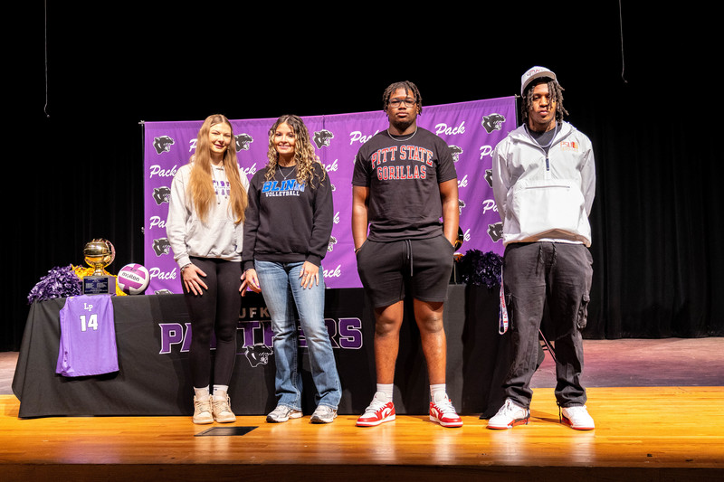 Feb LHS Athletic Signing