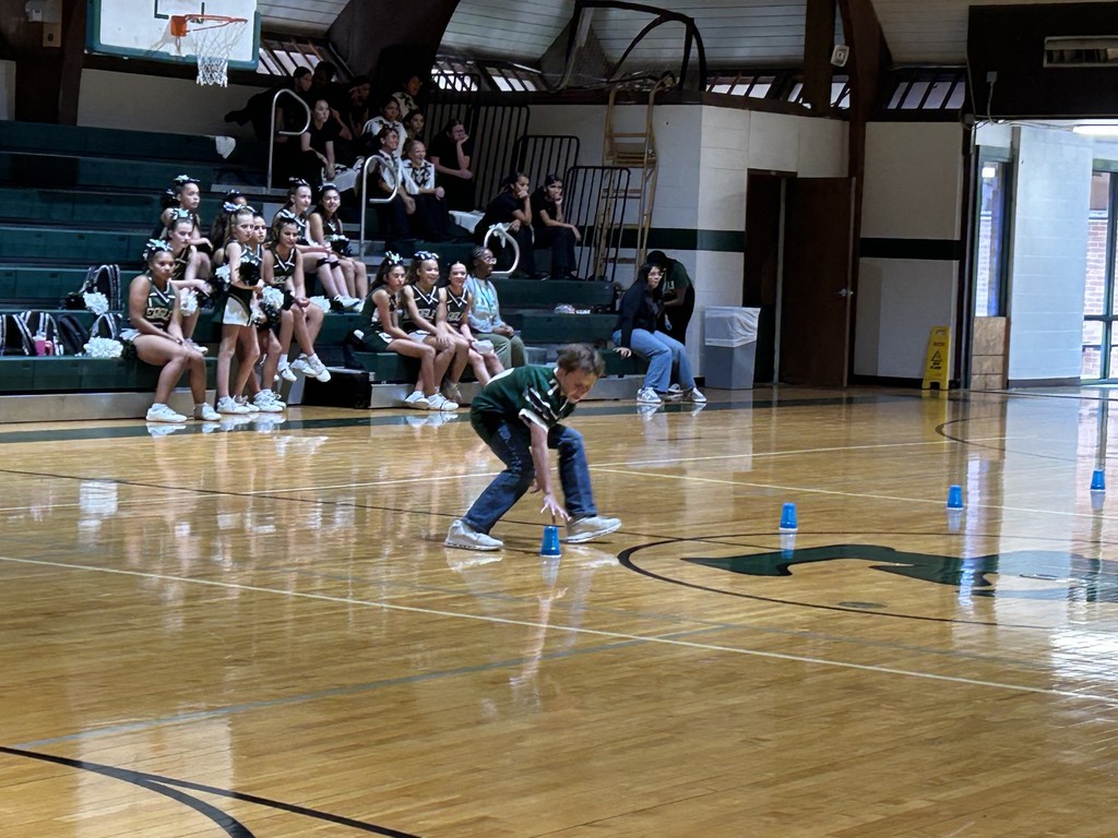 cup stacking race