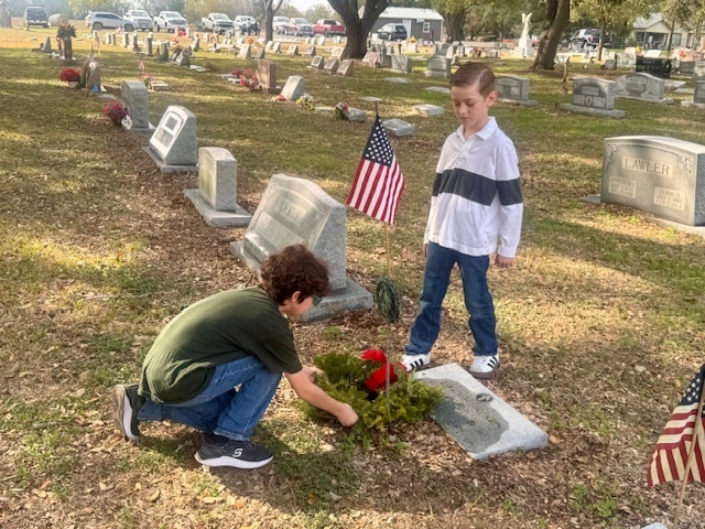 Wreaths Across America 2025