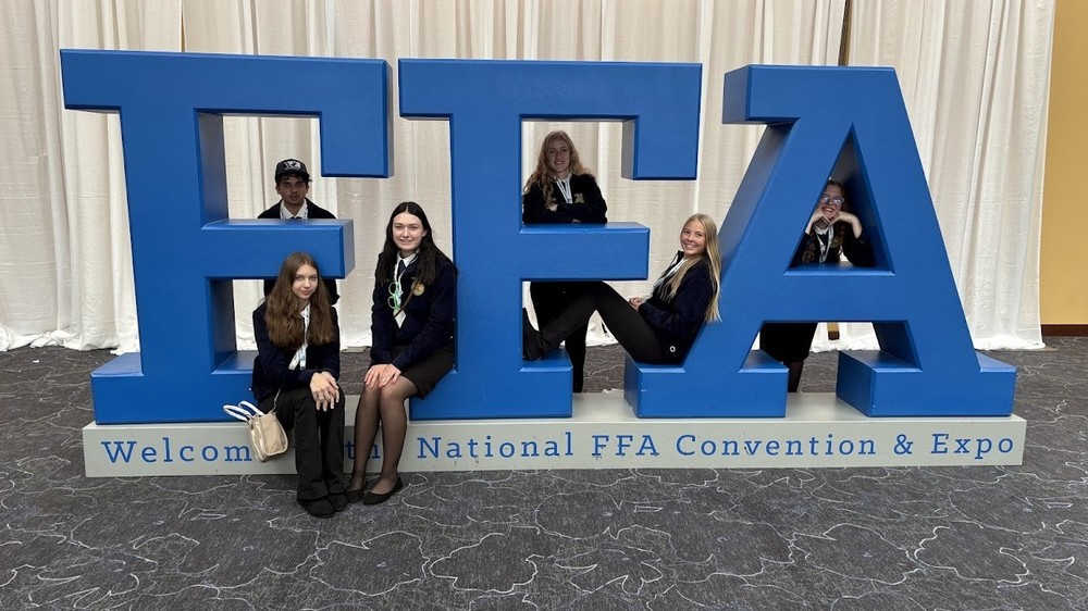 FFA students at the national convention