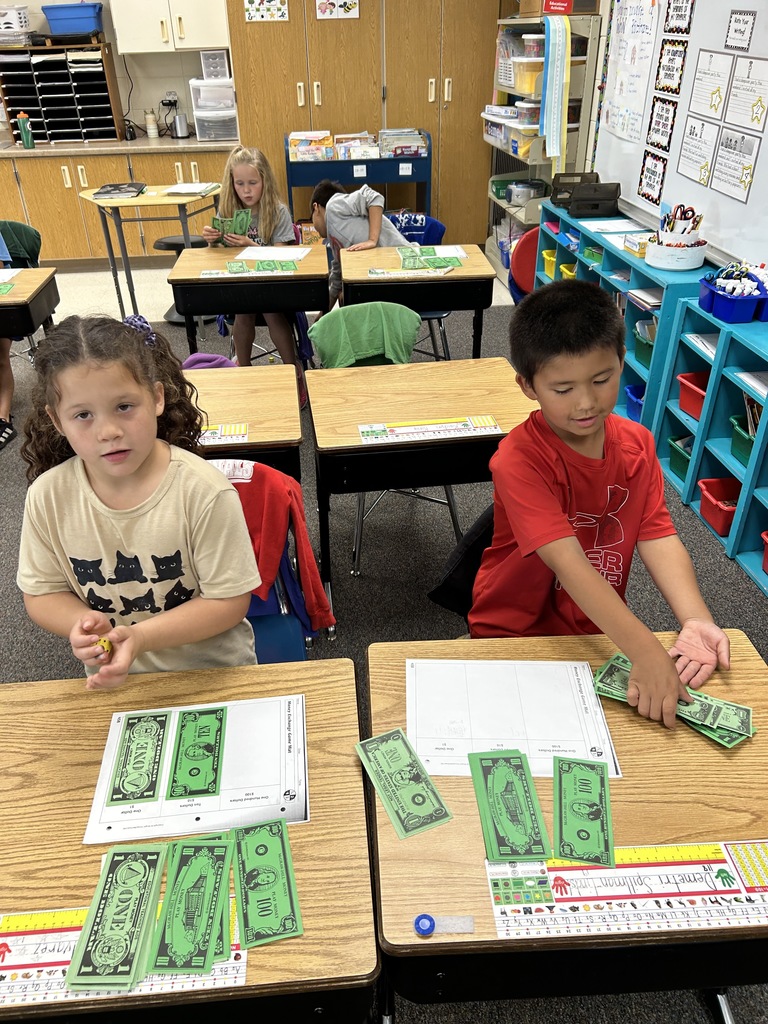 Mrs. Schomacker's 2nd graders were busy last week playing the money exchange game in math class as well as exploring Lyrics 2 Learn. Lyrics2Learn is a music and video based reading comprehension and reading fluency program developed by teachers to improve reading skills and the students love it!