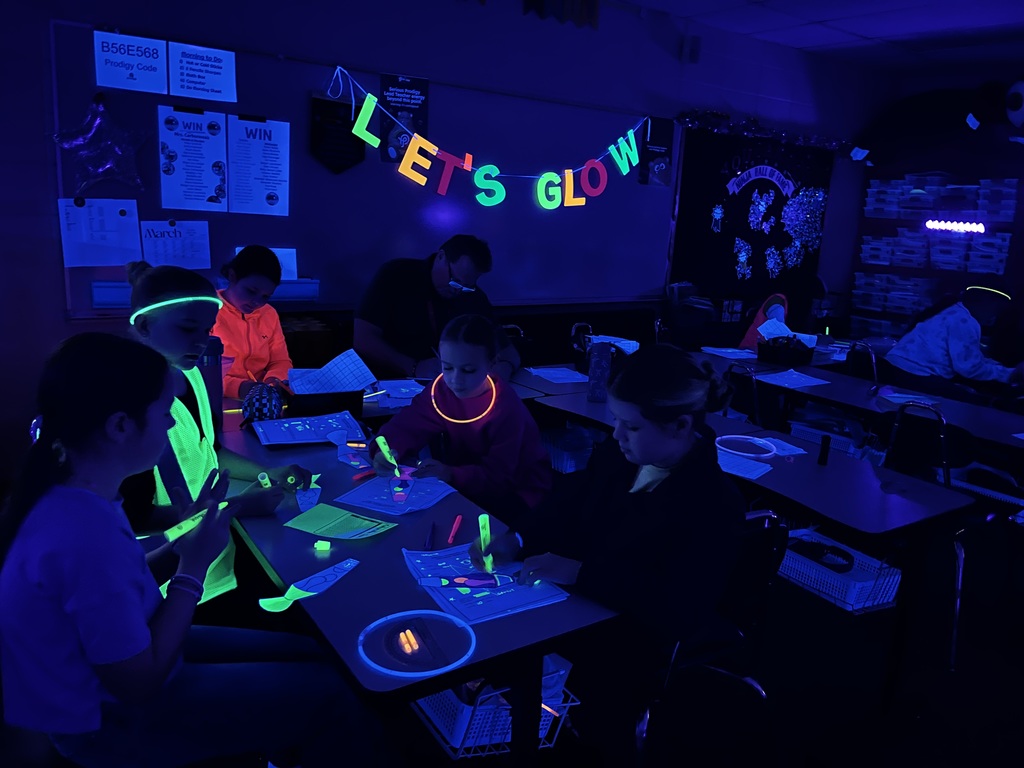 4th grade math review glow day