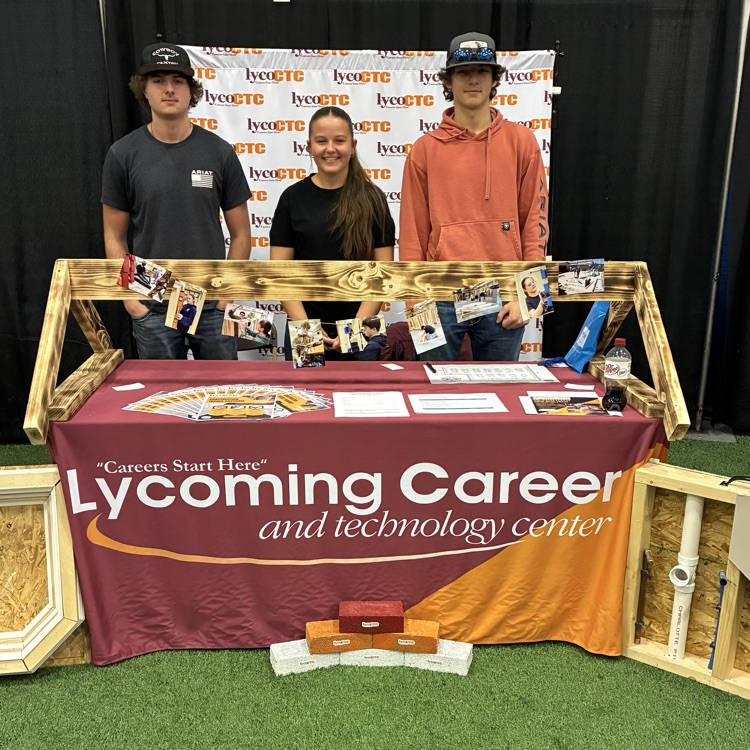 students at HBA show