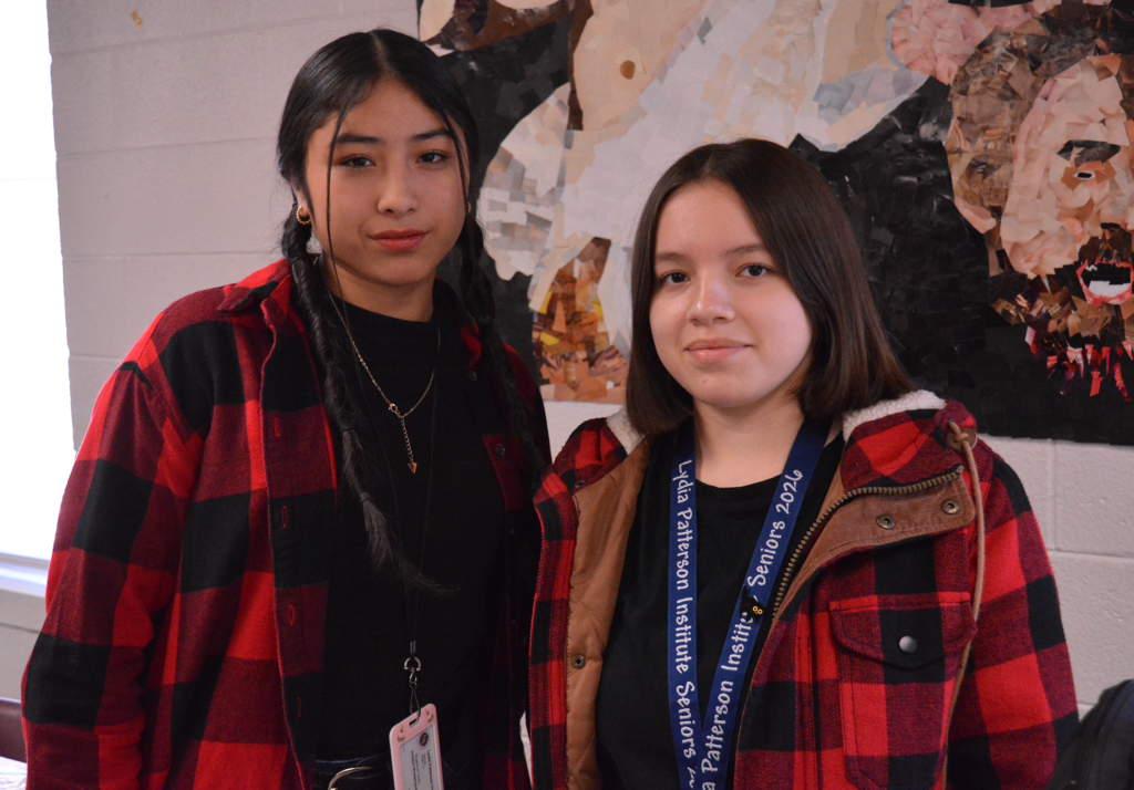 Students dressed as lumberjacks 🌲 Next stop: flannel fashion week!