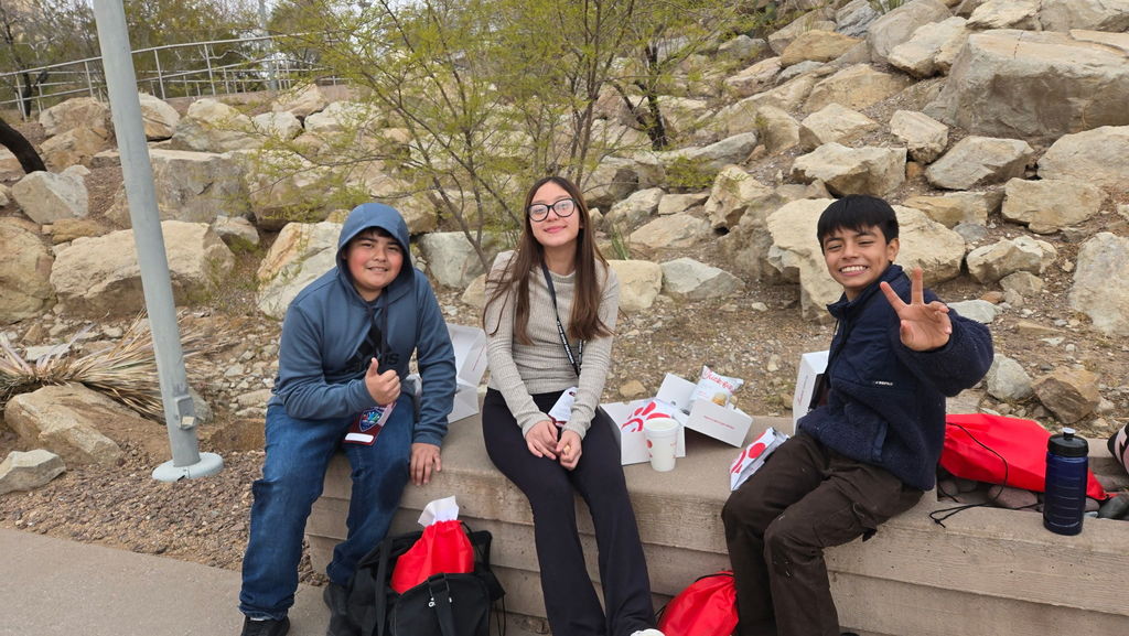 Our younglings attended the Young Achievers Forum yesterday and left inspired to dream bigger and aim higher. Higher education, here we come! ✨📚 ¡Sí se puede!