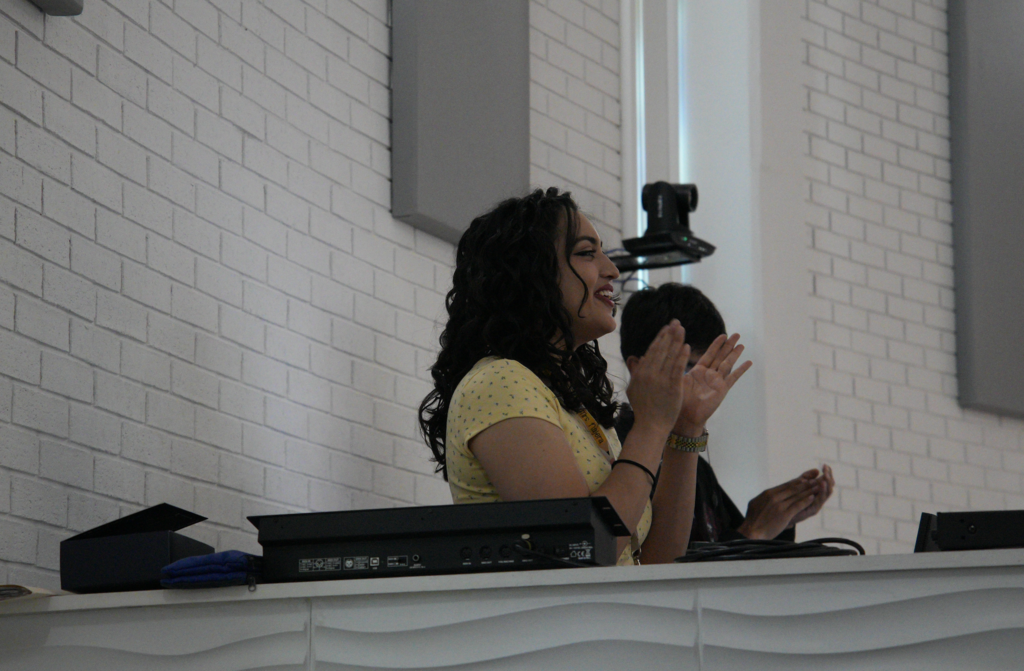 We love Fridays! 💙  There’s no better way to finish the week strong than coming together for Chapel—a time to reflect, recharge, and refocus our hearts. 🙏✨