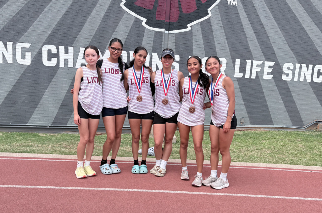 Incredibly proud of how well our athletes represented LPI 💙💛 your hard work, determination, and team spirit truly showed on the track! 👏🔥 Fernando Manríquez 🥇 – 1st place, 800m José Luis Dionicio 🥈 – 2nd place, 800m Danya Sáenz – 4th place, 100m Valeria García – 4th place, 400m Fernando Manríquez 🥈 – 2nd place, 400m María López 🥉 – 3rd place, 3200m Adrián Pérez 🥈 – 2nd place, 3200m Finals Lady Lions 🥉 – 3rd place, 4x400 relay Boys Team 🥇 – 1st place, 4x400 relay