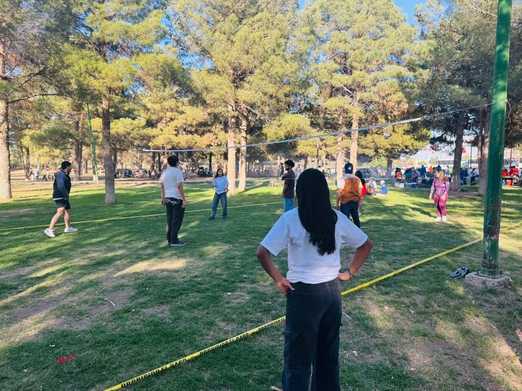 The Lydia Patterson Institute Lay Ministry had the honor of hosting this month’s Ligas Unidas gathering, welcoming over 200 participants for an evening of faith, fellowship, and fun 🙌✨ We’re grateful for our incredible students who led with passion 💙, our supportive parents, and the Methodist churches of Juárez and their youth leaders for their partnership in ministry 🤝 God is moving among our youth, and we look forward to all He will continue to do through gatherings like these 🔥🙏