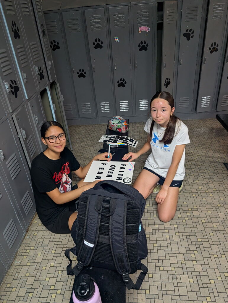 The girls understood the assignment. 🏐  Locker room = decorated. Mindset = locked in.  We’re getting in the right headspace to hit the ground running when school starts! #GameOn