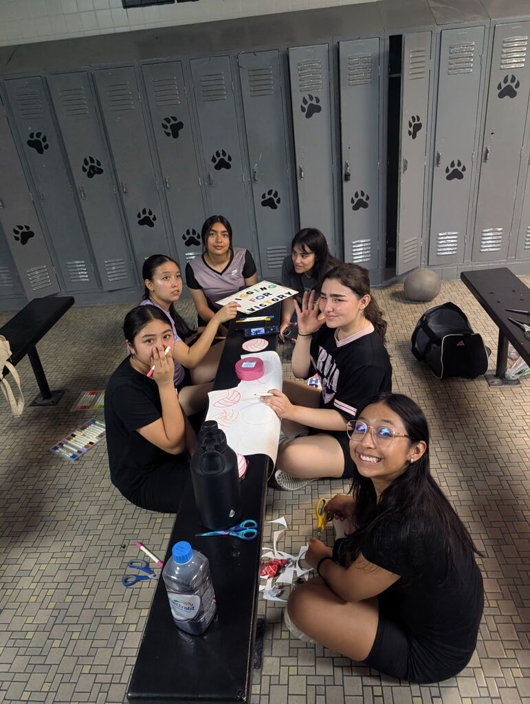 The girls understood the assignment. 🏐  Locker room = decorated. Mindset = locked in.  We’re getting in the right headspace to hit the ground running when school starts! #GameOn