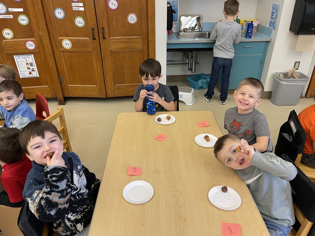 students eating donut holes
