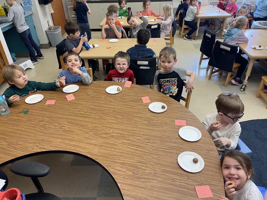 students eating donut holes