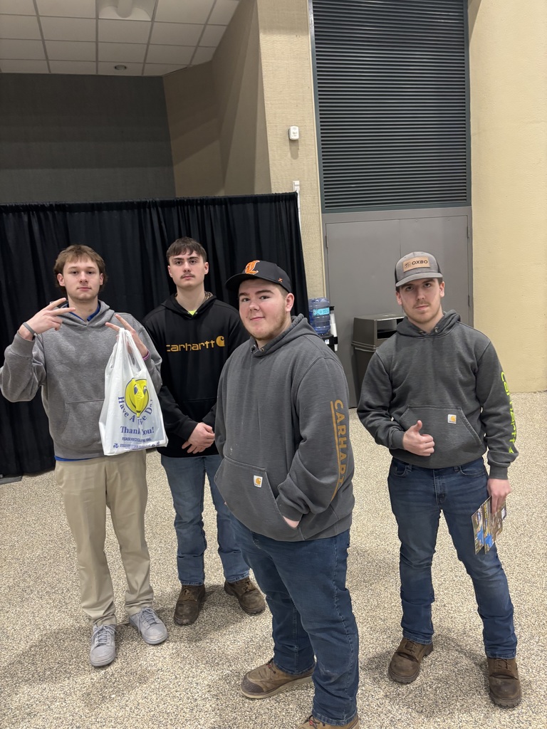 students at a college fair