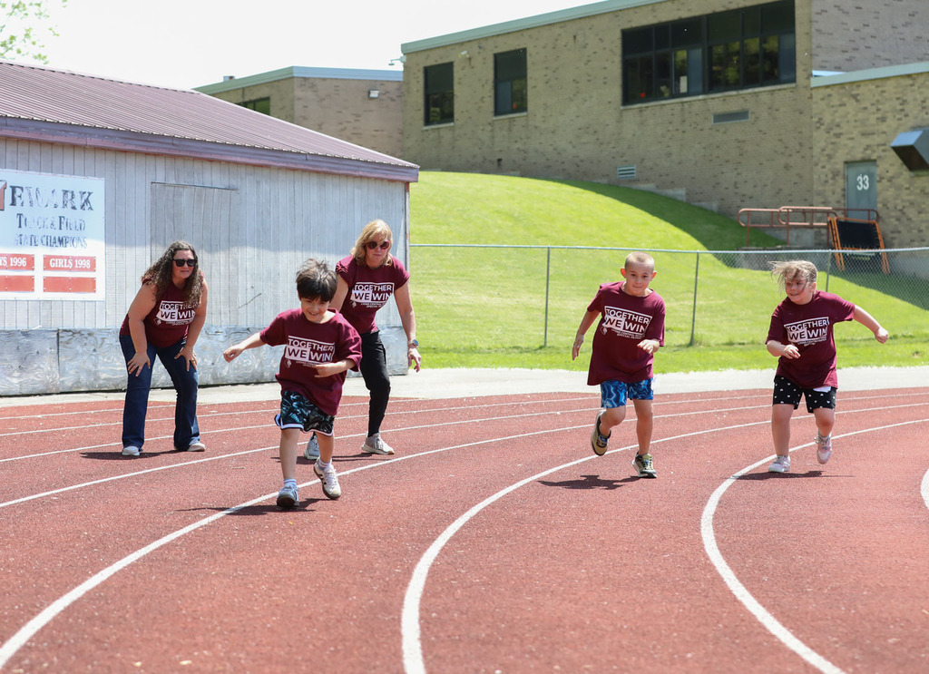 elementary kids racing