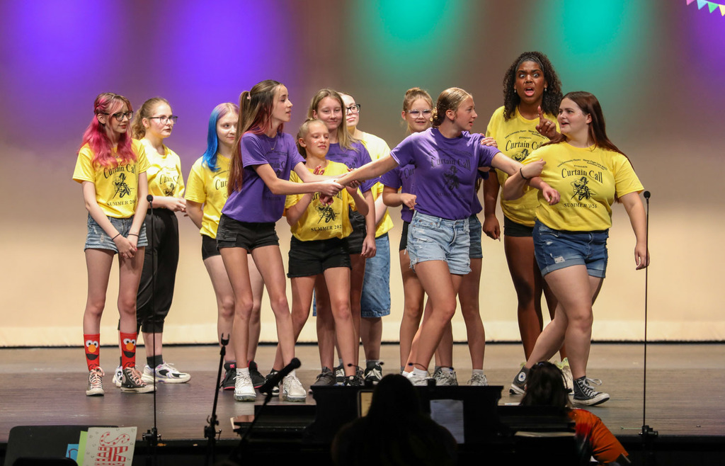 curtain call group