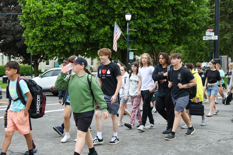 walk to school day