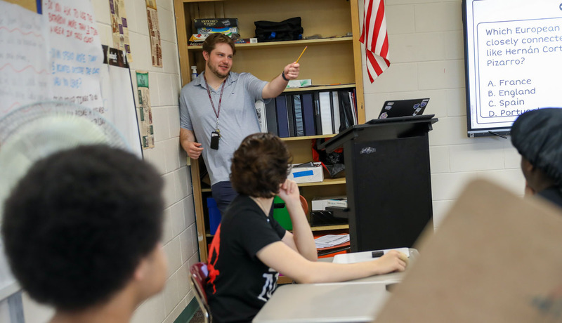 teacher teaching