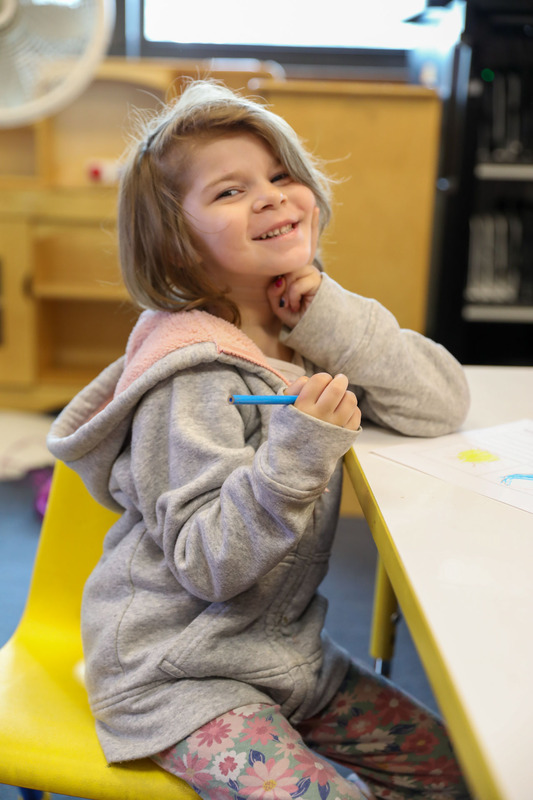 student in reading class