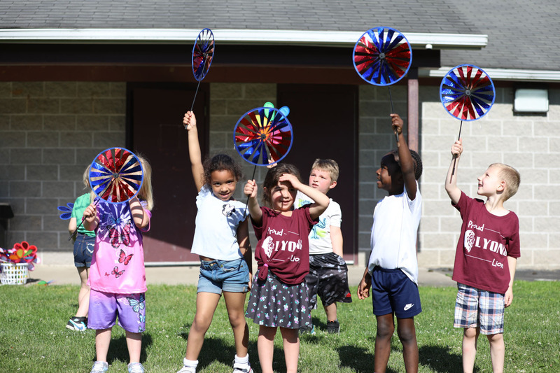 students at field days