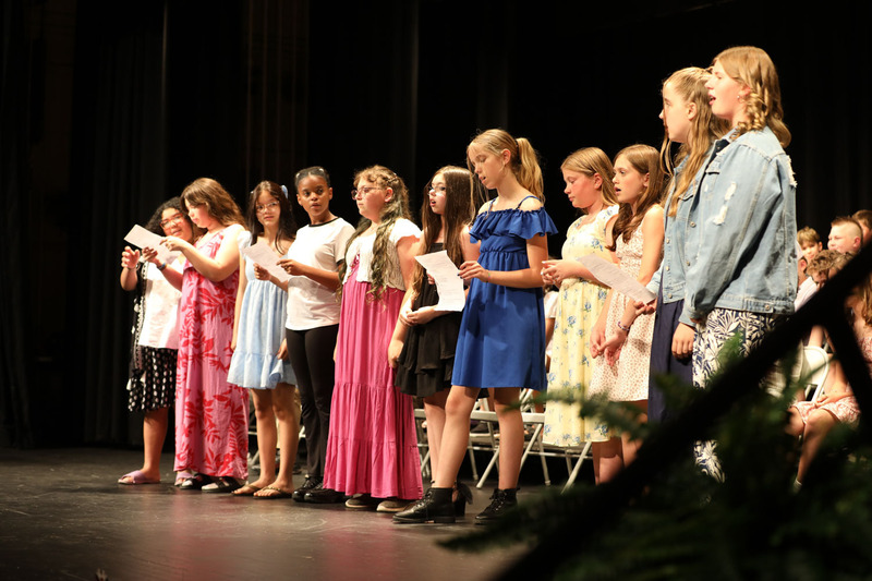 students singing