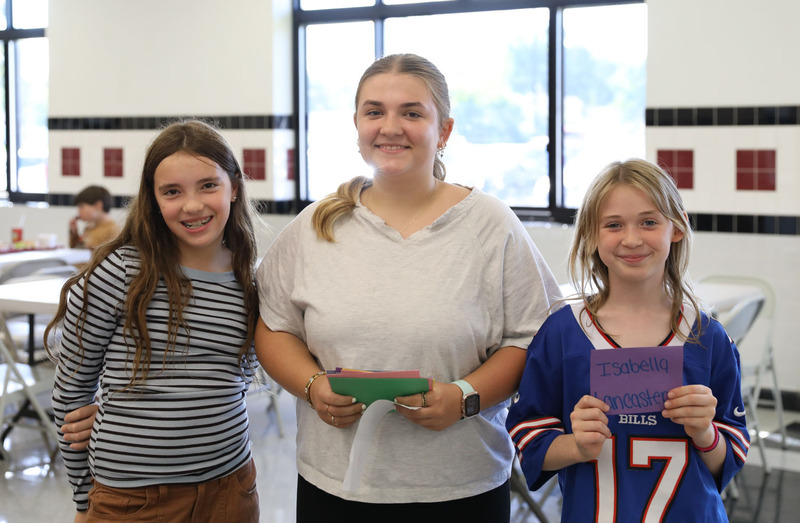 students with leadership student